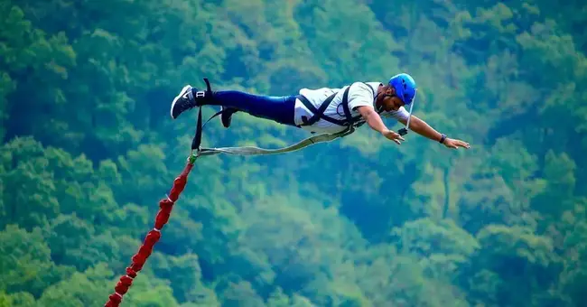 bungee-jumping